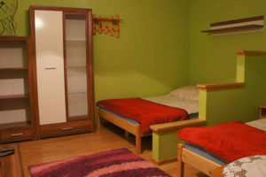 APARTAMENT I POKOJE GOŚCINNE GÓRALECZKA CZARNA GÓRA